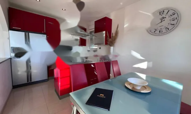 Недвижимость Четырёхкомнатная квартира в центре: 6