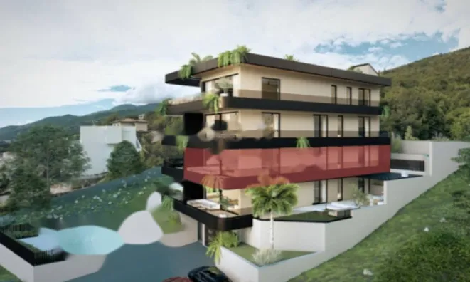 Недвижимость Трехкомнатная квартира в центре: 2