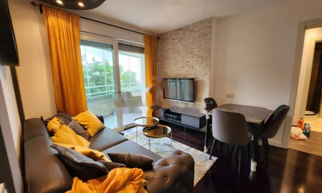 Недвижимость Трёхкомнатная квартира Центр: 6