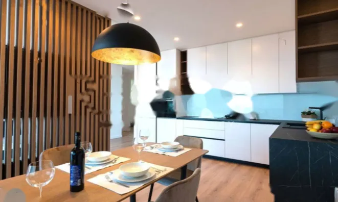 Недвижимость Двухкомнатная квартира, центр: 7