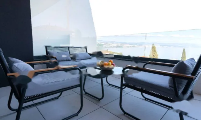 Недвижимость Двухкомнатная квартира, центр: 9