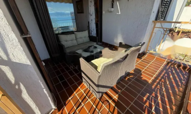 Недвижимость Четырехкомнатная квартира, центр: 5