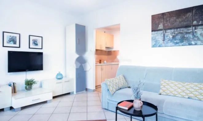 Недвижимость Четырехкомнатная квартира, Центр, Опатия.: 11