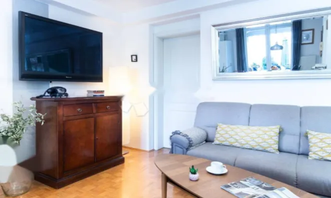 Недвижимость Четырехкомнатная квартира, Центр, Опатия.: 17