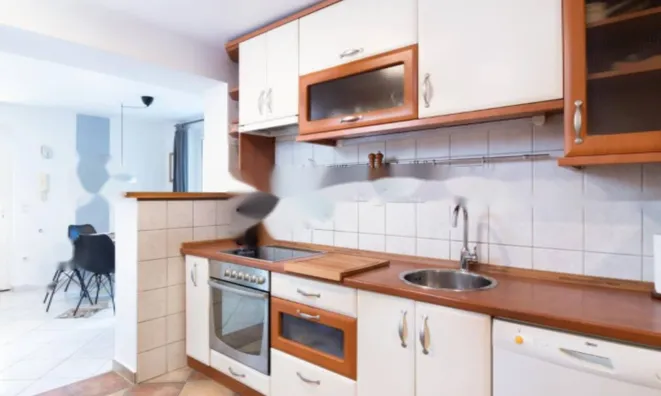 Недвижимость Четырехкомнатная квартира, Центр, Опатия.: 18