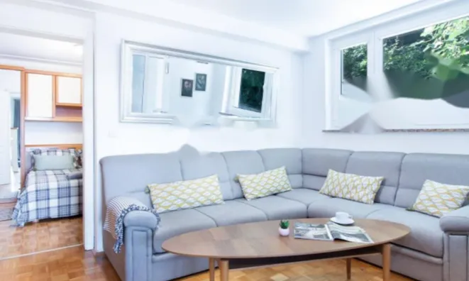 Недвижимость Четырехкомнатная квартира, Центр, Опатия.: 23