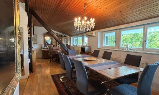 Недвижимость Квартира, 4-комнатная, Центр: 2