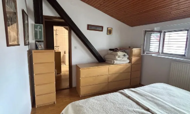 Недвижимость Квартира, 4-комнатная, Центр: 21