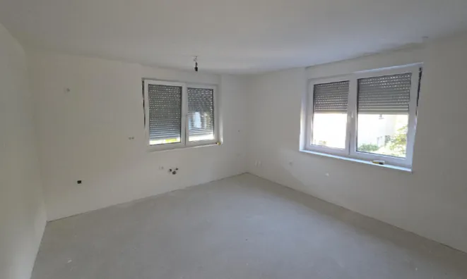 Недвижимость Трёхкомнатная квартира в Сежане: 2