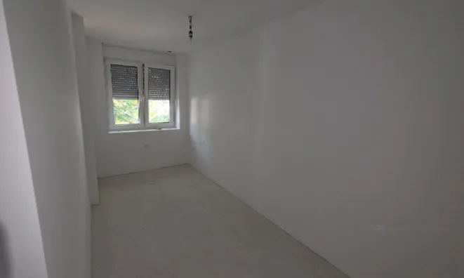 Недвижимость Трёхкомнатная квартира в Сежане: 5