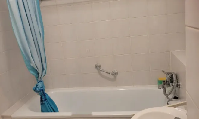 Недвижимость Двухкомнатная квартира : 10