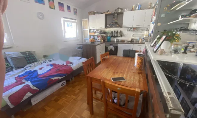 Недвижимость Трёхкомнатная квартира Пиран: 2