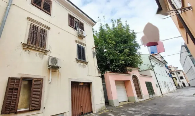 Недвижимость Двухкомнатная квартира Копер: 6