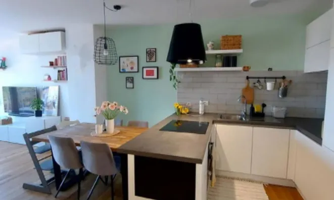 Недвижимость Двухкомнатная квартира в Копере: 10