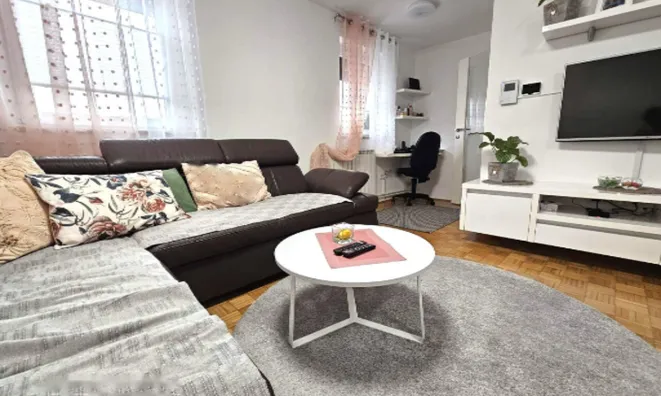 Недвижимость Трёхкомнатная квартира в Центре: 8