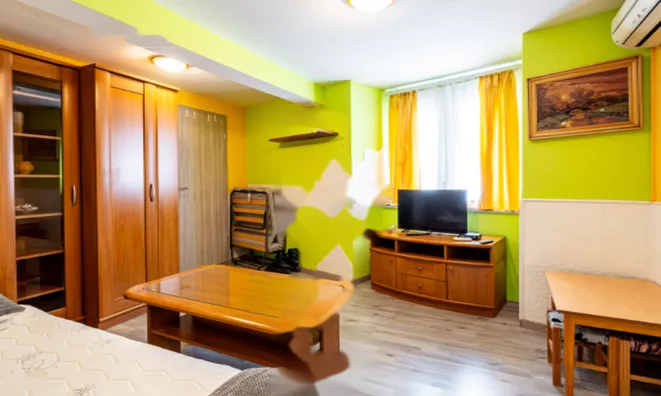 Недвижимость Новая квартира в Изоле: 9