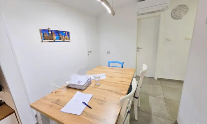 Недвижимость Пятикомнатная квартира в Луции: 8