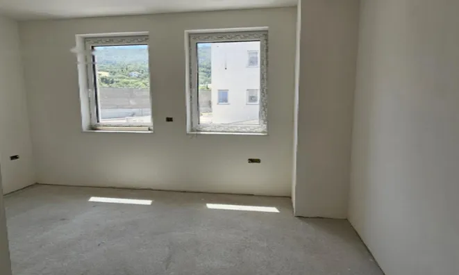 Недвижимость Квартира пятикомнатная Изола: 16