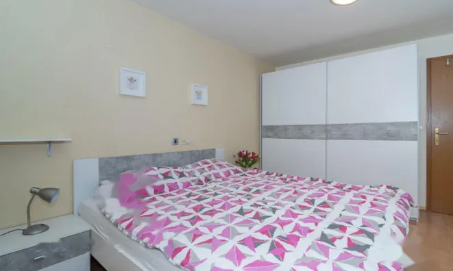 Недвижимость Трёхкомнатная квартира в Пиране: 16