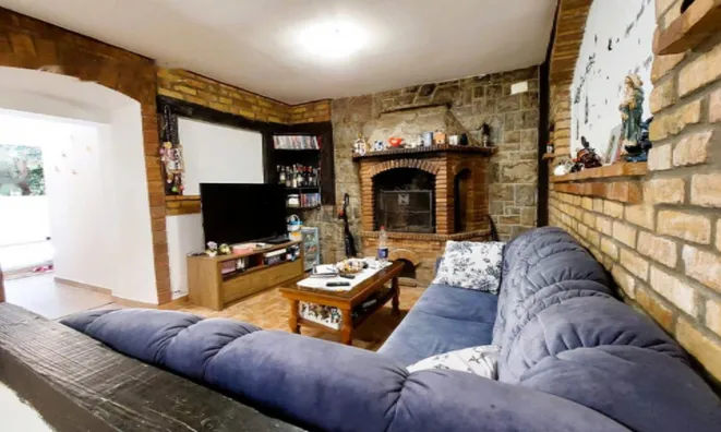 Недвижимость Двухкомнатная квартира Шкофие: 5