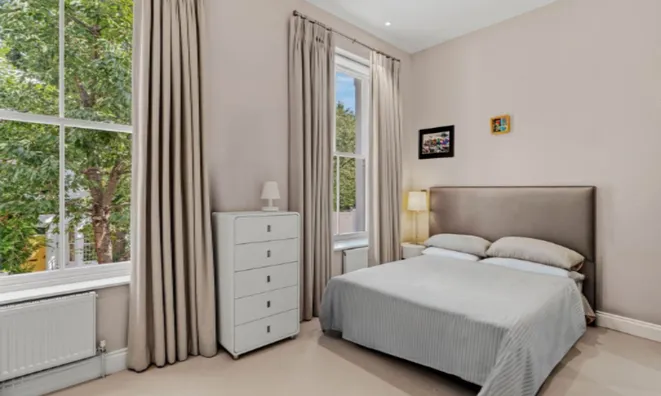 Недвижимость Oakfield Street: 5