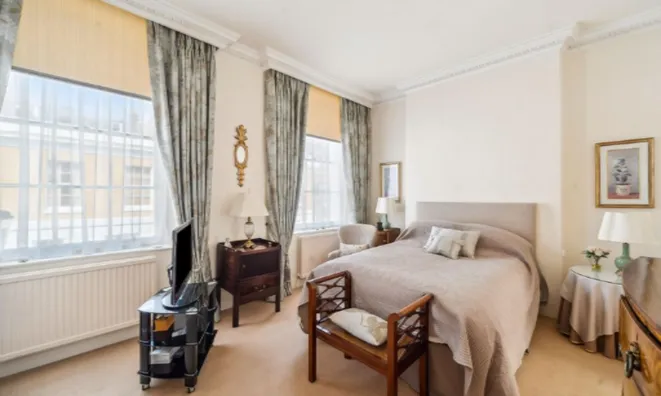 Недвижимость Coulson Street: 4