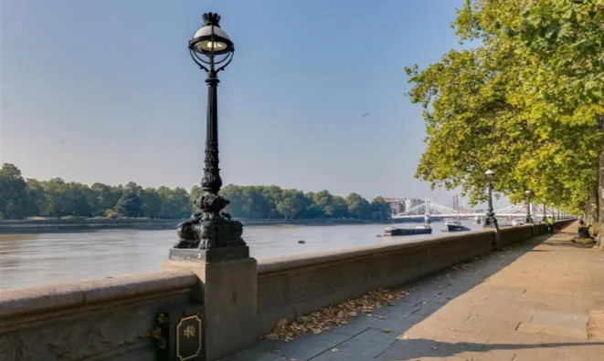 Недвижимость Riverpark Court, Embankment Gardens: 4