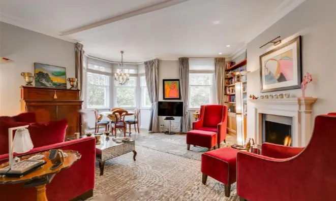 Недвижимость Riverpark Court, Embankment Gardens: 5