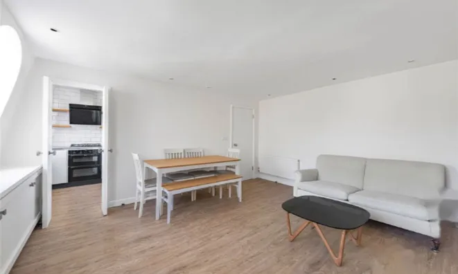 Недвижимость Redcliffe Square: 13