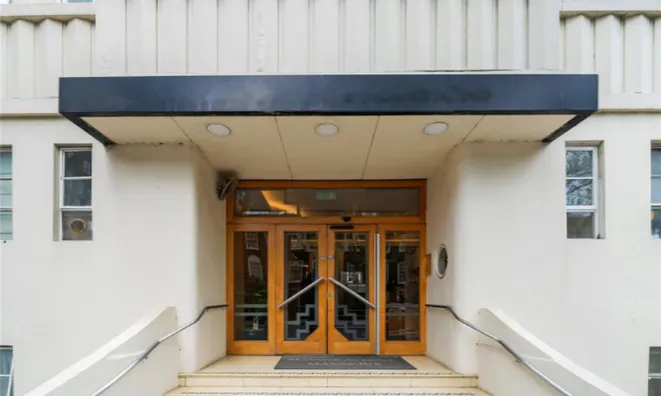 Недвижимость Sloane Avenue: 4