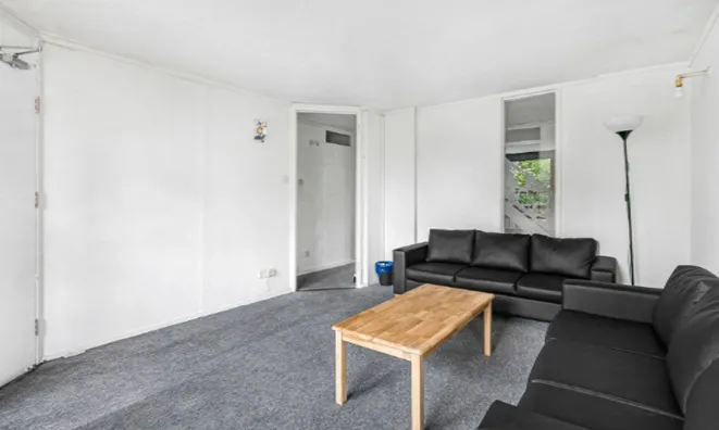 Недвижимость Blantyre Walk, Worlds End Estate: 17