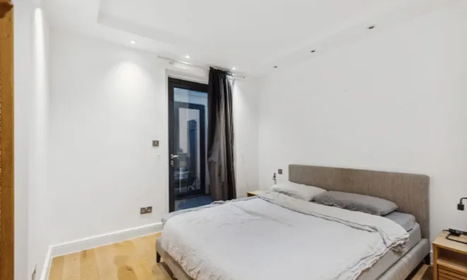 Недвижимость A, 148 Finborough Road: 1