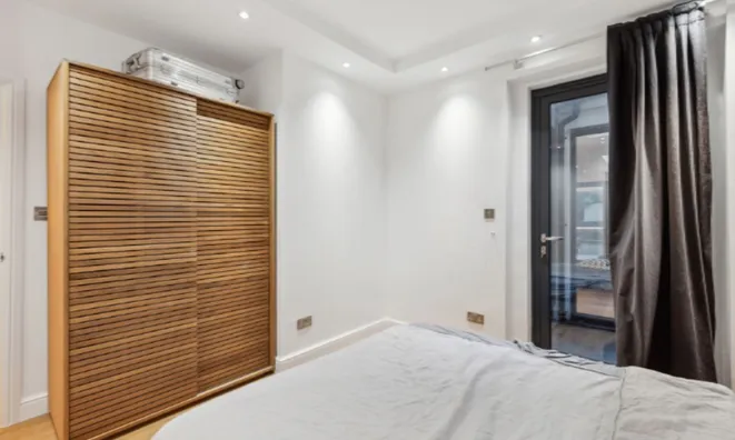 Недвижимость A, 148 Finborough Road: 6