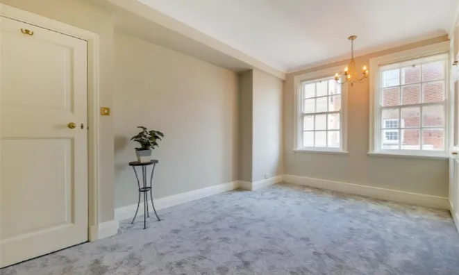 Недвижимость Ovington Court, Brompton Road: 1