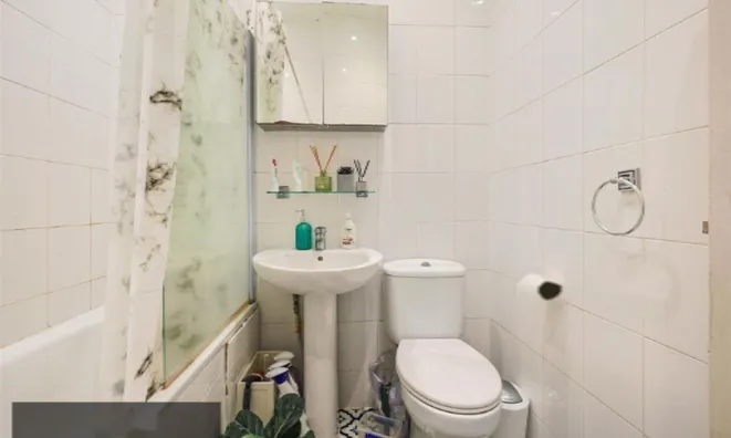 Недвижимость Finborough Road: 3