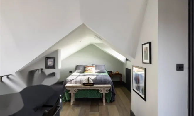 Недвижимость Flood Street: 9