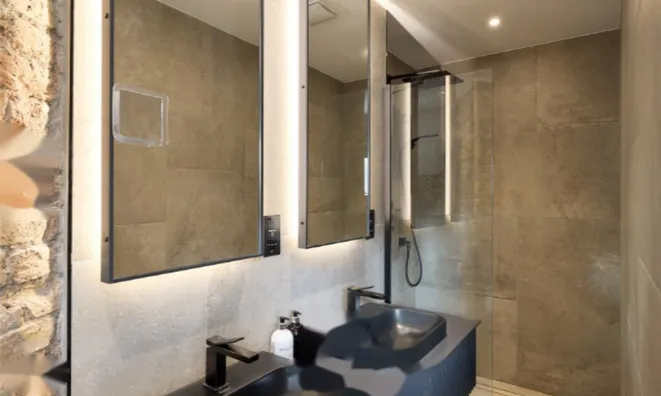 Недвижимость Flood Street: 24