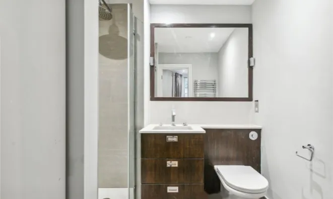 Недвижимость Redcliffe Square: 4