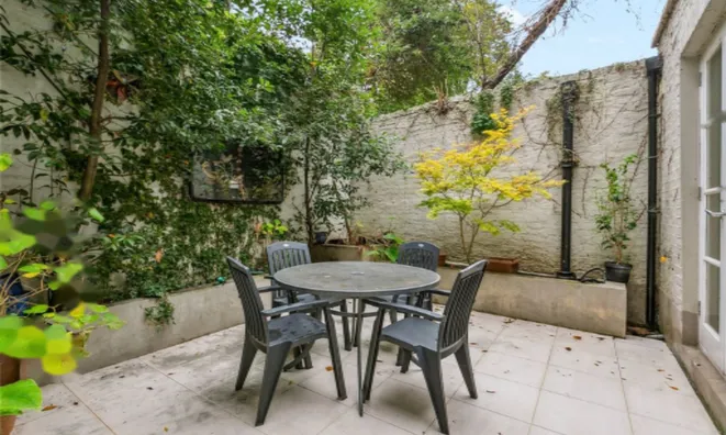 Недвижимость Redcliffe Square: 9