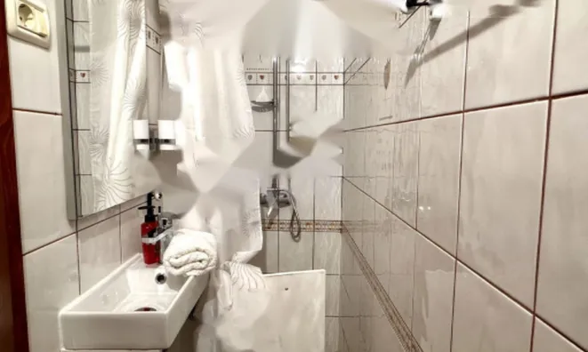 Недвижимость Однокомнатная квартира Центр: 3