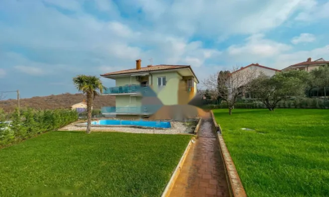 Недвижимость Квартира в Верхние Шкофии: 1