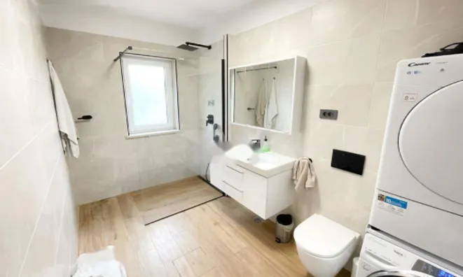 Недвижимость Квартира в Верхние Шкофии: 3