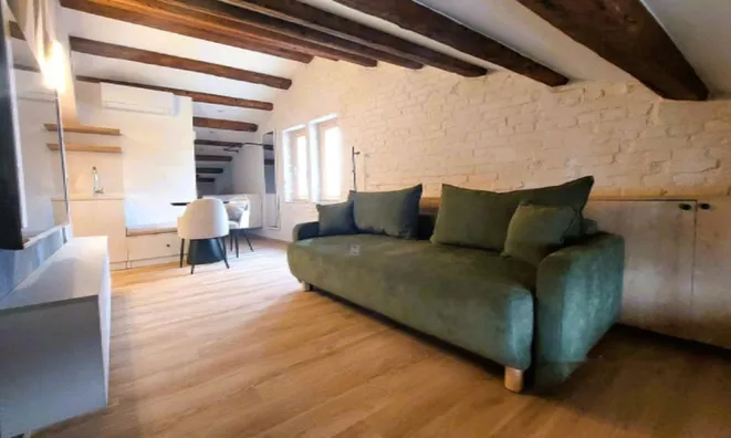 Недвижимость Квартира-студия с видом на море: 9