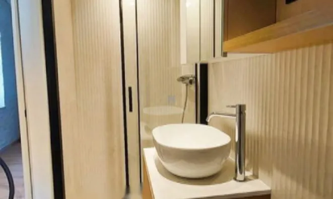 Недвижимость Квартира-студия с видом на море: 13