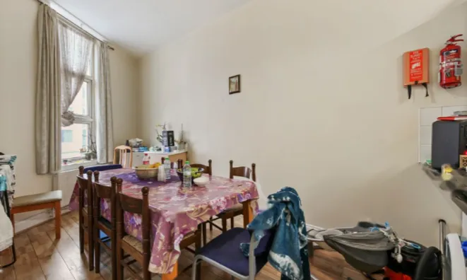 Недвижимость Craven Park Road: 12