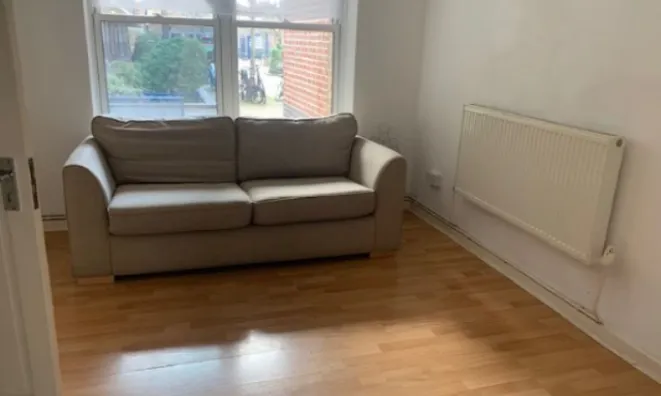 Недвижимость 8, Leighton Road, Kentish Town: 2