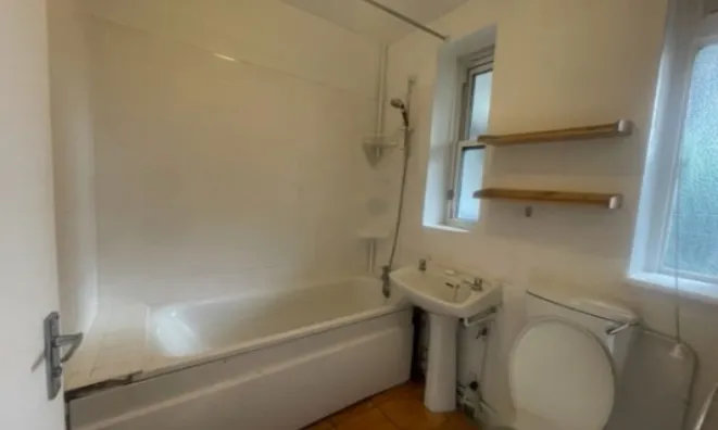 Недвижимость 8, Leighton Road, Kentish Town: 3