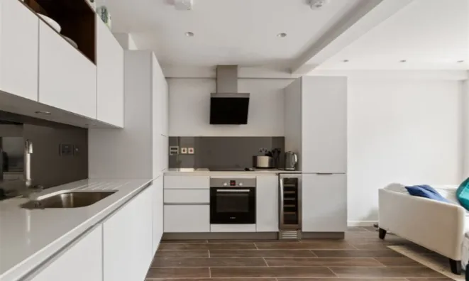 Недвижимость Boundary Lane: 2