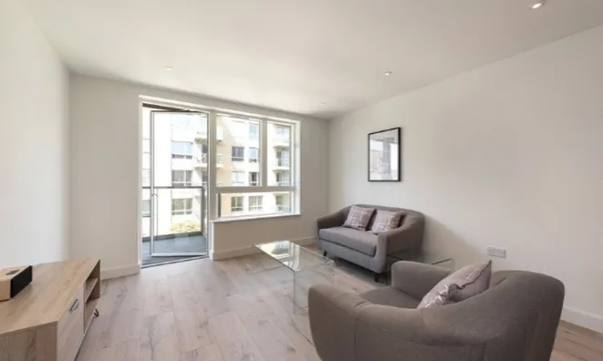 Недвижимость High Street: 4