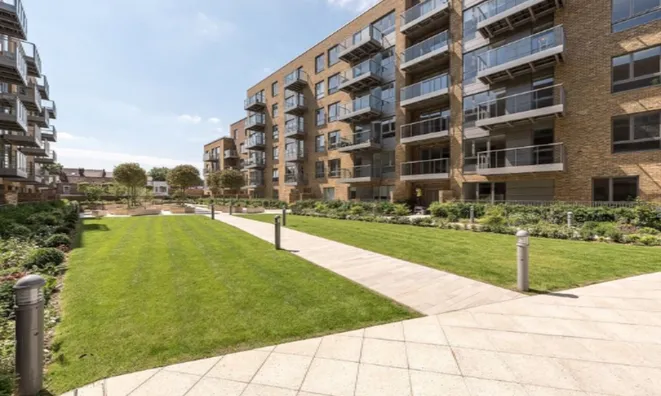 Недвижимость High Street: 15